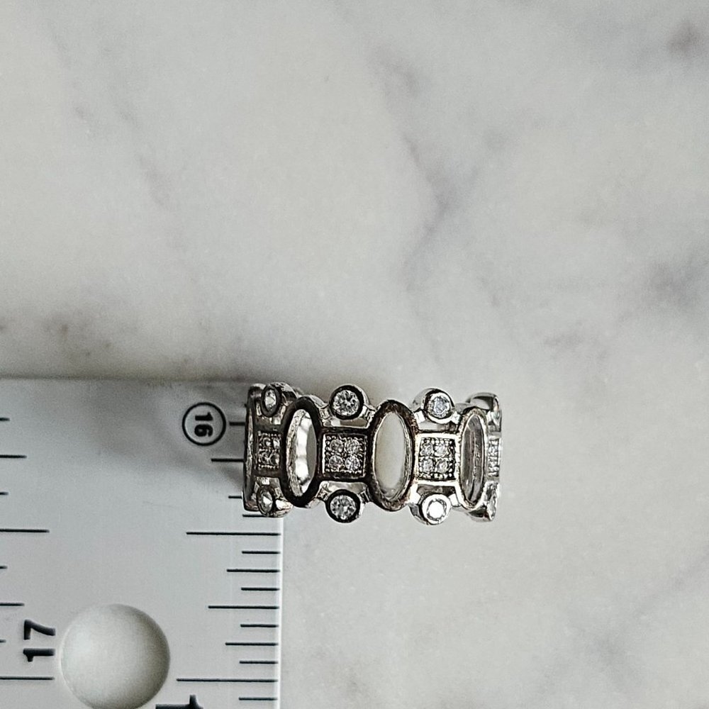 Silver-tone Ring with Rhinestones - Picture 4 of 8